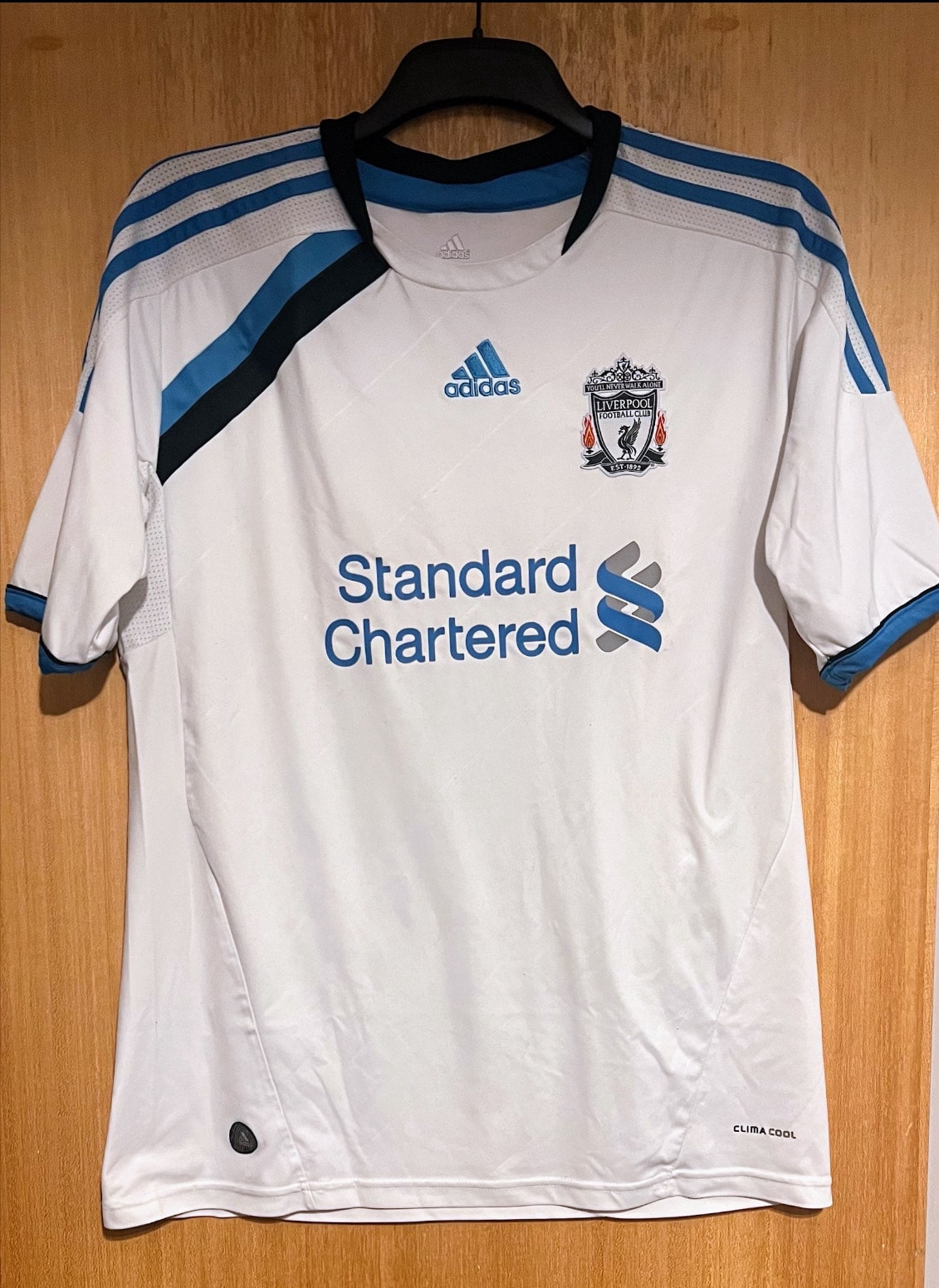 Liverpool 14/15 Third  shirt