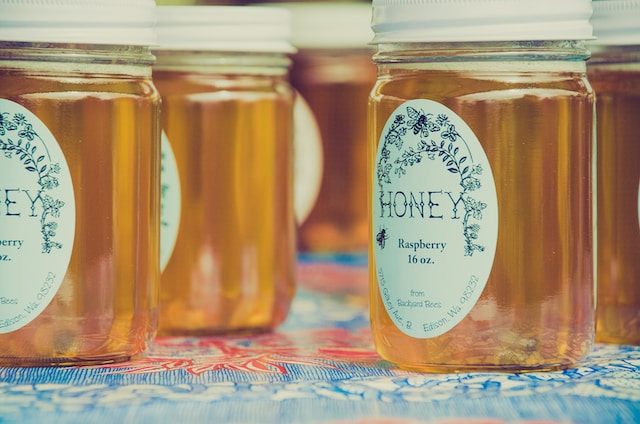 Organic Honey - A jar of organic honey